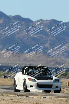 media/Nov-23-2025-Speed Ventures (Sun) [[88f20b6e61]]/6-Yellow Group/Session 1 (Turns 16 and 17 Exit)/